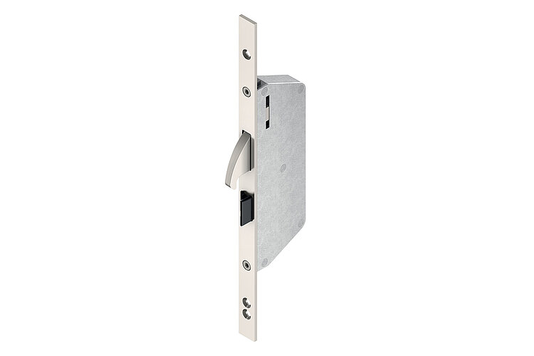 Tandeo ja Eneo A pealukk on juba baasversioonis kombineeritud kahe lisariiviga, mis on varustatud nii tuuleriivi kui ka automaat-konkskeelega.