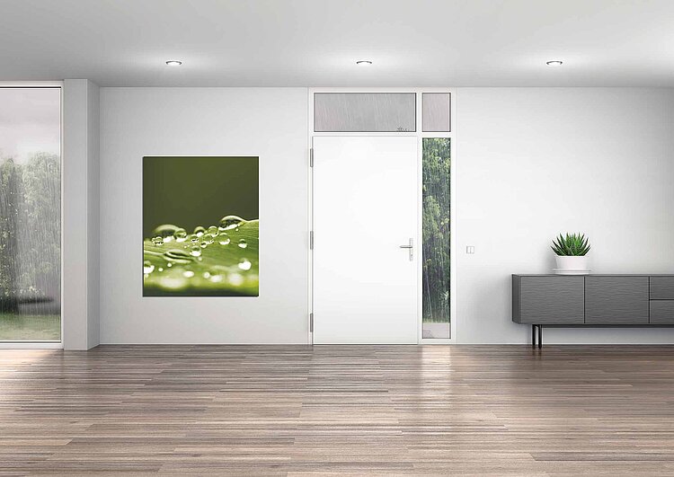 When a storm is raging outside and the rain is pelting down, “Roto Eifel” thresholds and floor door seals from Deventer ensure a tightly sealed door system and a feeling of warmth and comfort inside.