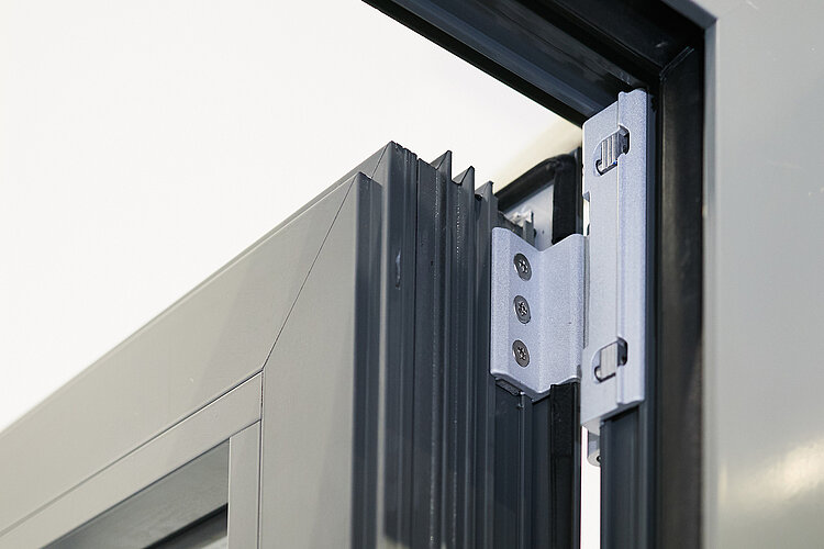 Cerniera per l’apertura ad anta 130 kg