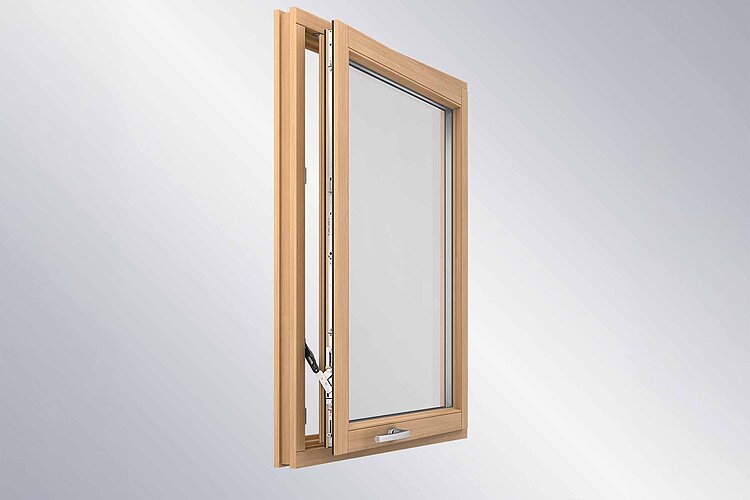 Turn-Only version of the comfort ventilation window based on the “Roto NX | C” concealed hinge side for timber profile systems with a 13 mm hardware axis and recommended rebate depth of 30 mm.